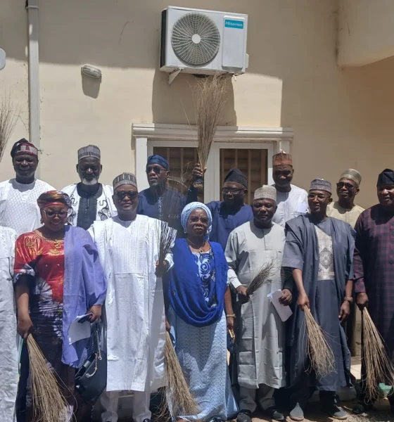 Fintiri’s Cabinet Swings Behind Him as 22 Commissioners, Advisers Dump PDP for APC